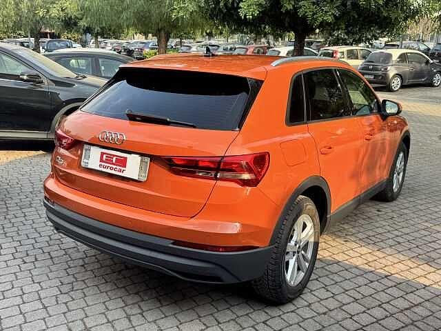 Audi Q3 35 TDI S tronic Business