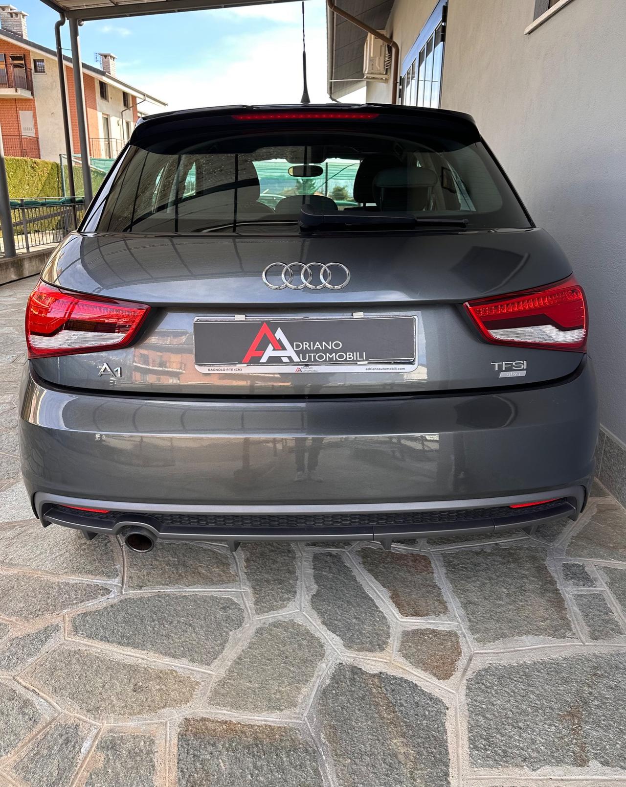 Audi A1 Sportback 1.0 tfsi Sport 82cv