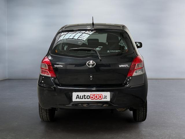 TOYOTA Yaris 1.3 5 porte M-MT Sol