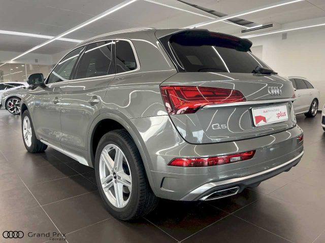 AUDI Q5 40 TDI 204 CV quattro S tronic S line