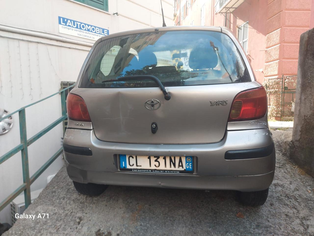 Toyota Yaris 1.3i 16V cat 3 porte Sol Blue