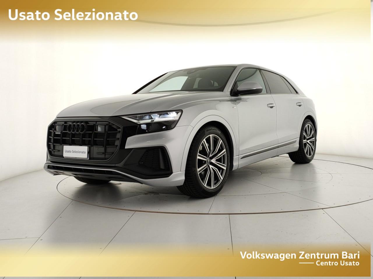 Audi Q8 50 3.0 tdi mhev quattro tiptronic