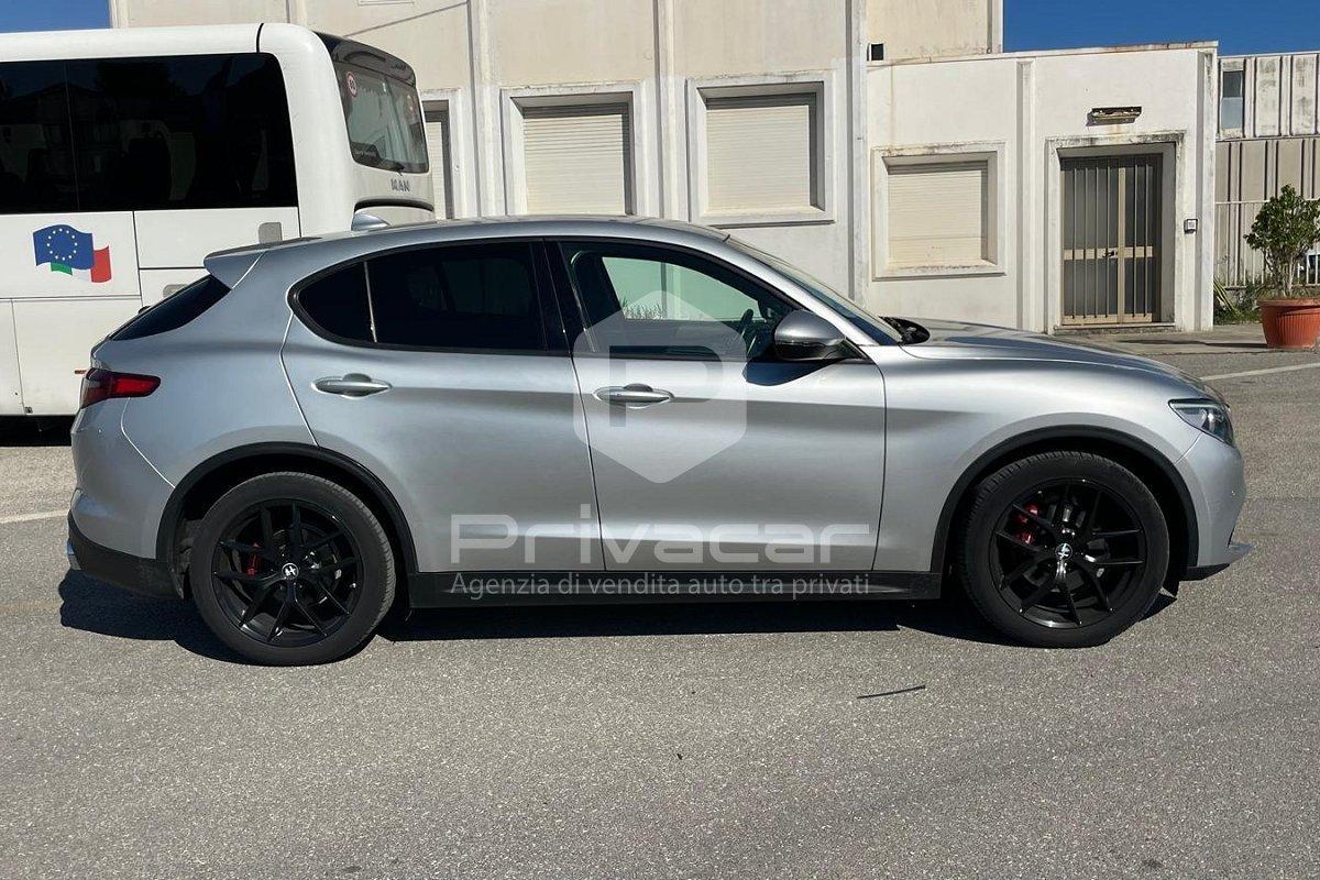 ALFA ROMEO Stelvio 2.2 Turbodiesel 160 CV AT8 RWD Rosso Edizione