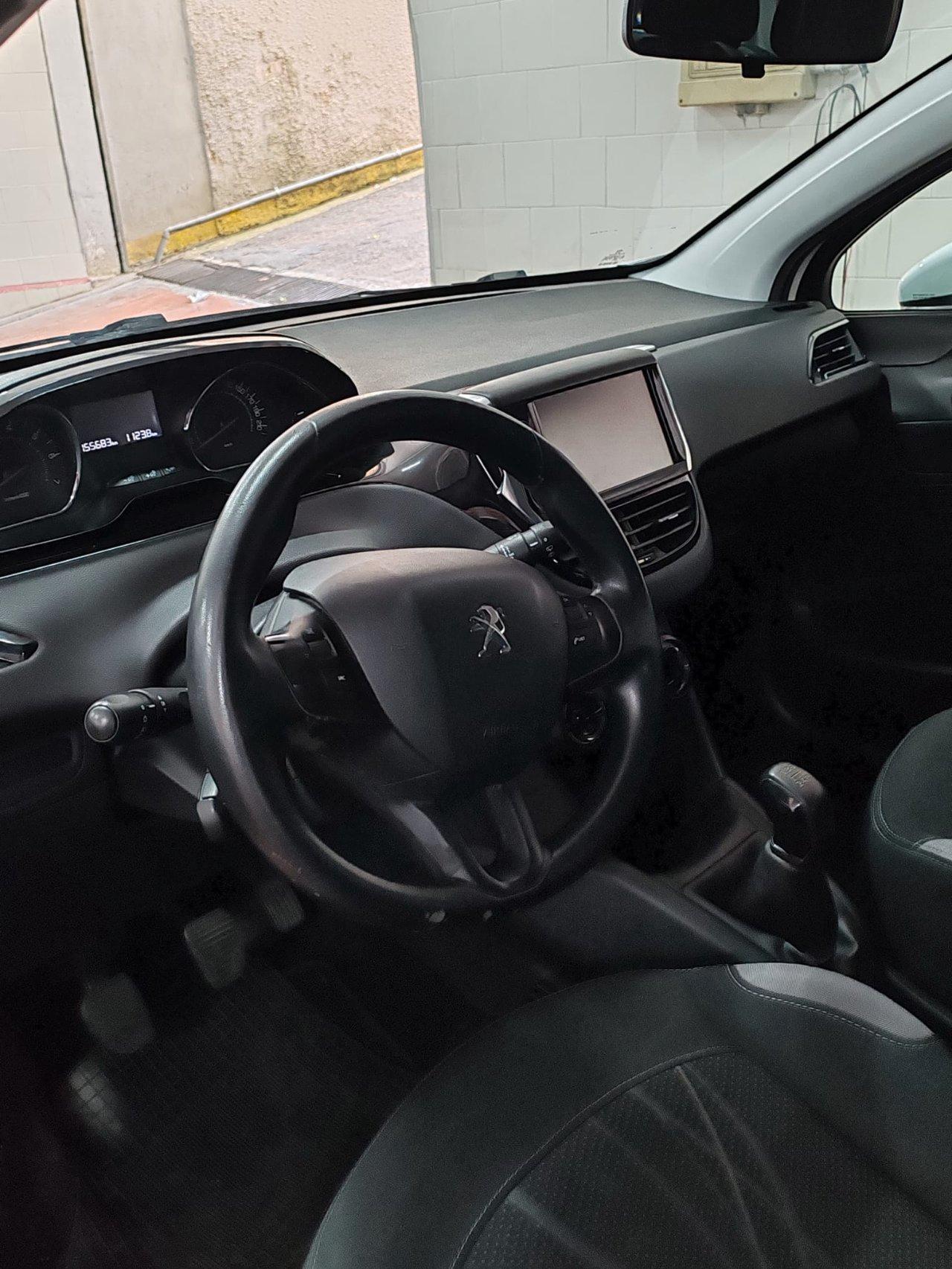Peugeot 208 1.0 5 PORTE