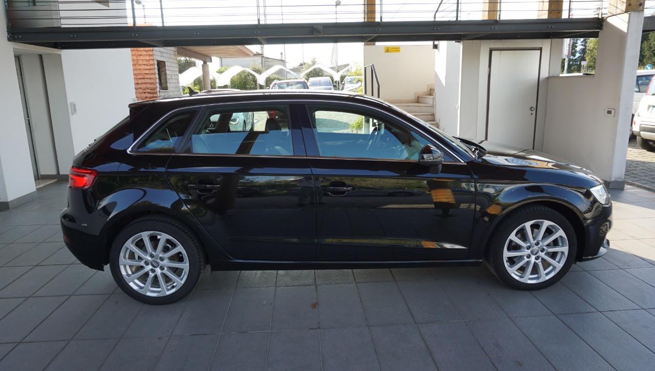 Audi A3 Sportback 1.6 tdi Business 110cv s-tronic