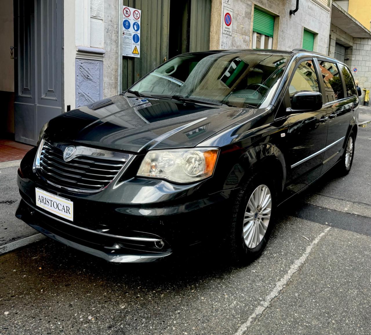 Lancia Voyager 2.8 Turbodiesel Gold 163 CV