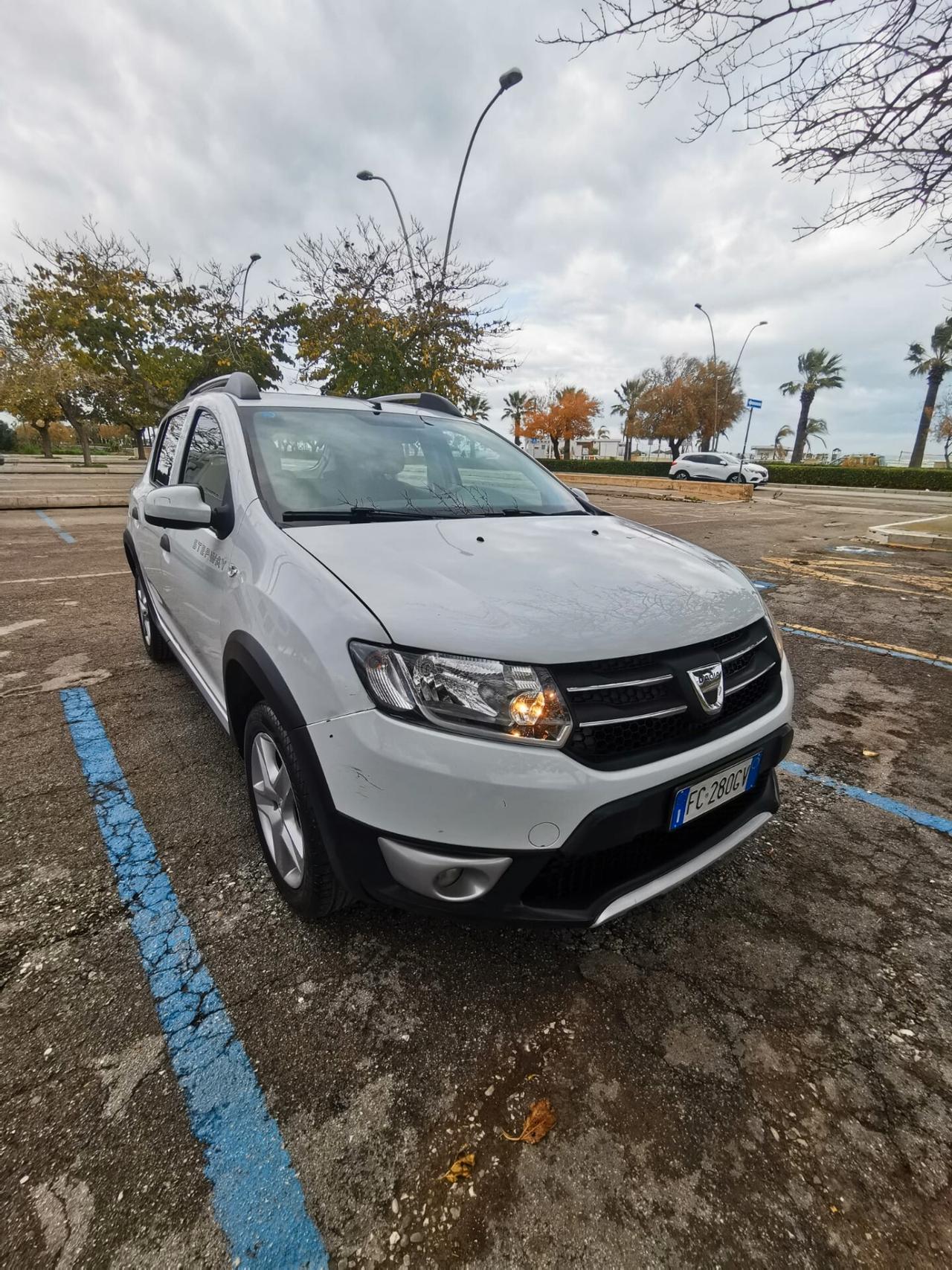Dacia Sandero 0.9 TCe 12V TurboGPL 90CV Ambiance 2016