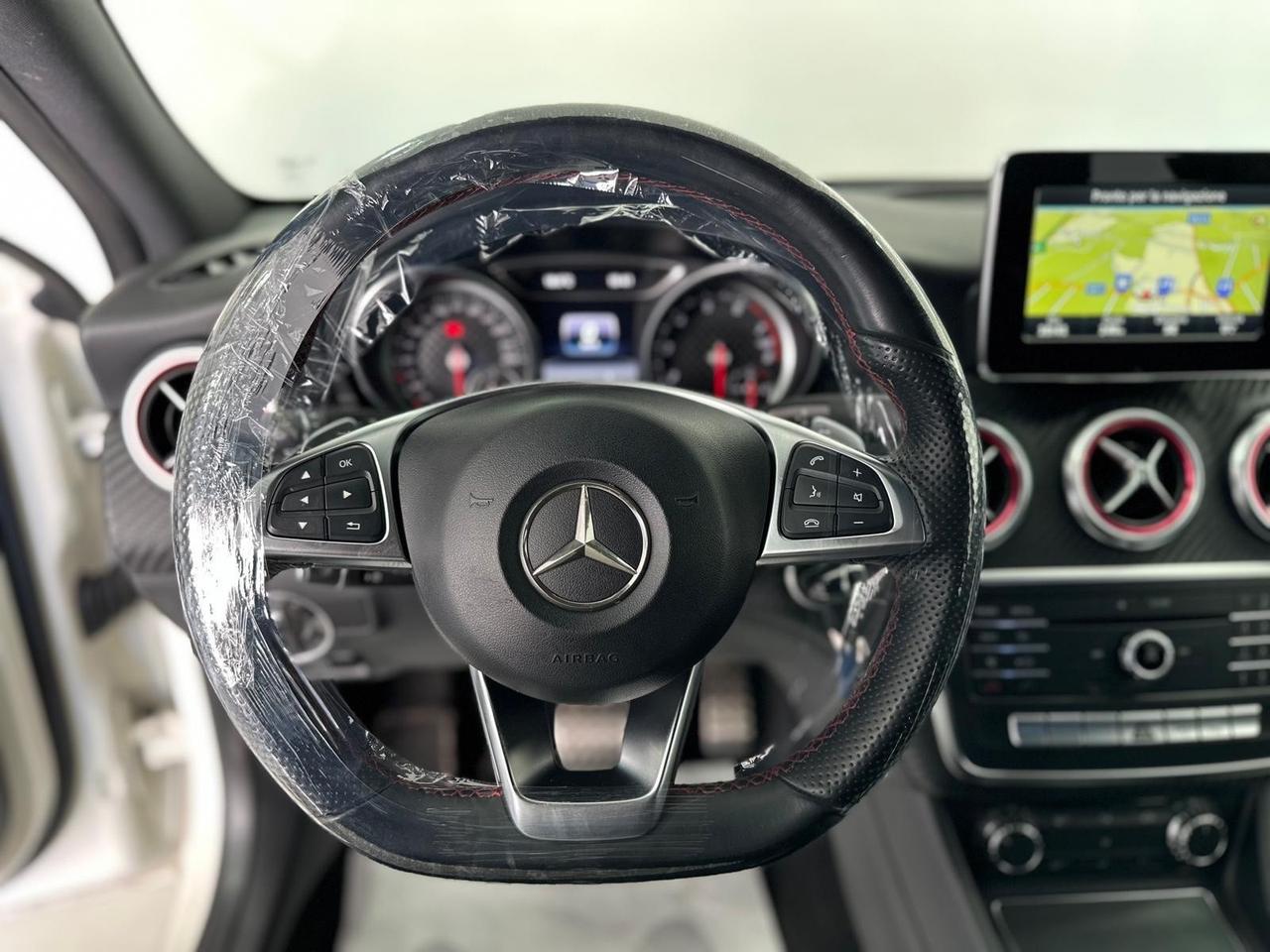 Mercedes-benz A 200 PREMIUM -AUTOM-NAVI-GARANTITA-2016