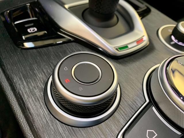 Alfa Romeo Stelvio Stelvio 2023 2.0 T Sprint Q4 280cv auto - 25.790km