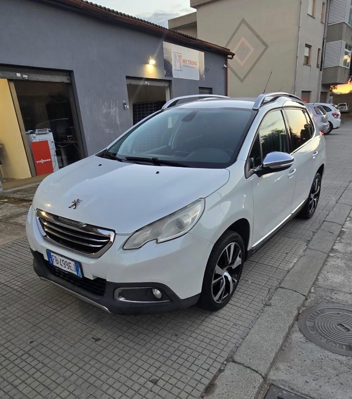 Peugeot 2008 BlueHDi 100 Allure 2016