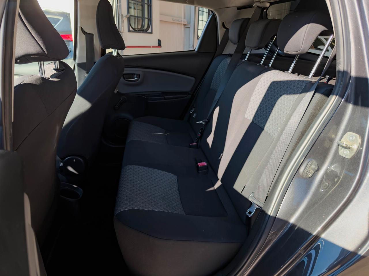 Toyota Yaris 1.0 5 porte Active 69 cv