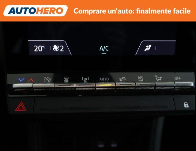 RENAULT Captur Mild Hybrid 160 CV EDC Techno