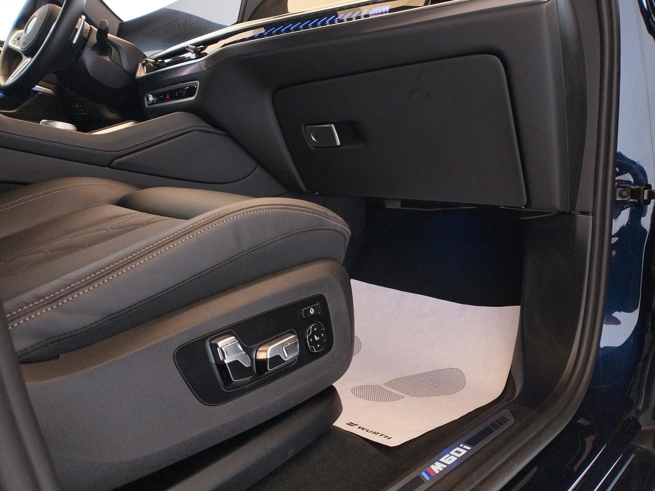 BMW X6 M60i auto - IVA ESPOSTA