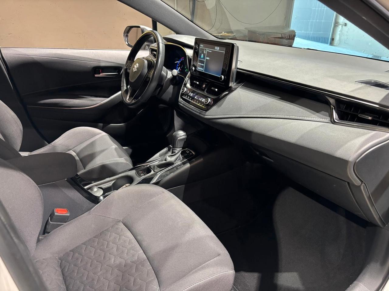 Suzuki Swace 1.8 Hybrid