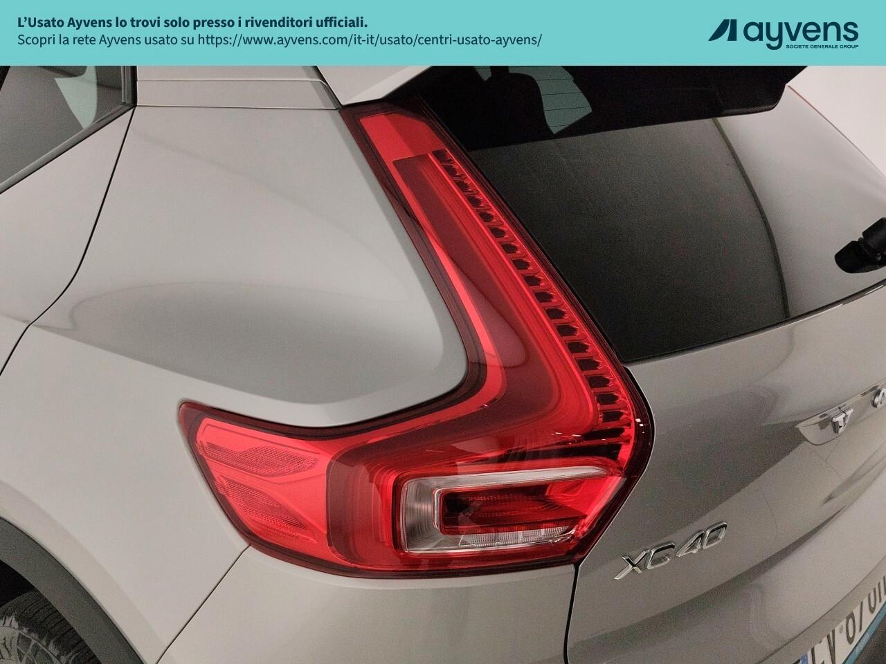 Volvo XC40 B3 automatico Plus Dark 163cv