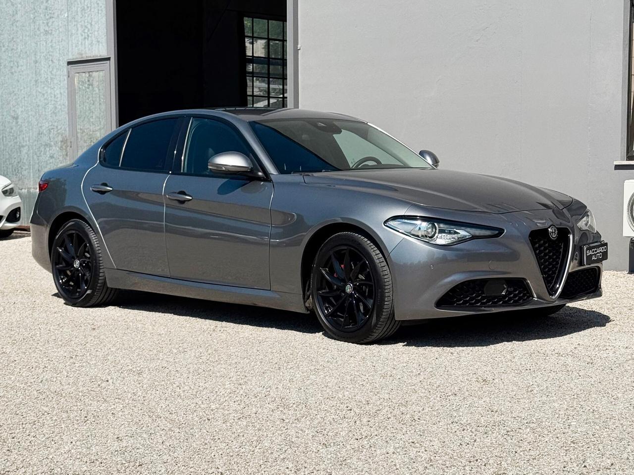 Alfa Romeo Giulia 2.2 Executive 160cv AT8 | PREZZO PROMO