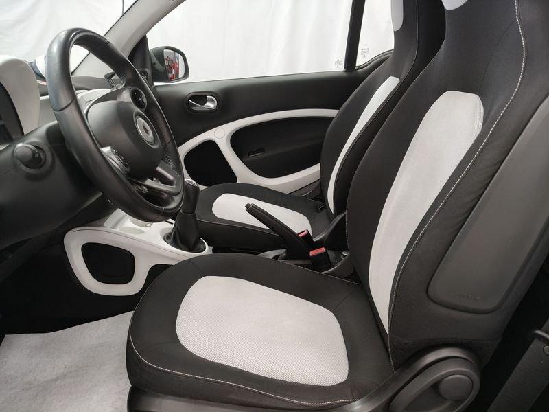 smart fortwo fortwo 70 1.0 Passion