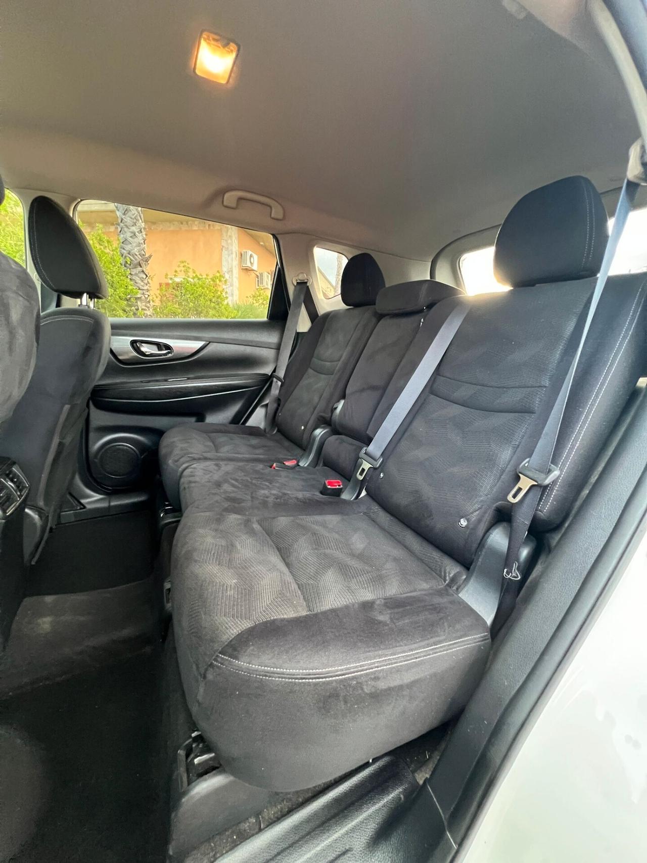 Nissan X-Trail 1.6 dCi 2WD Tekna