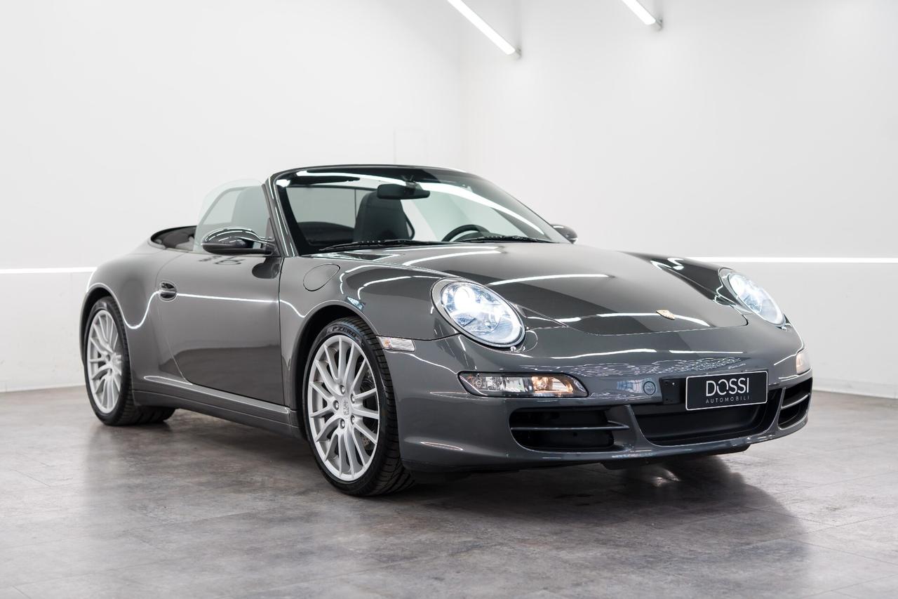 Porsche 911 Carrera 4 Cabriolet