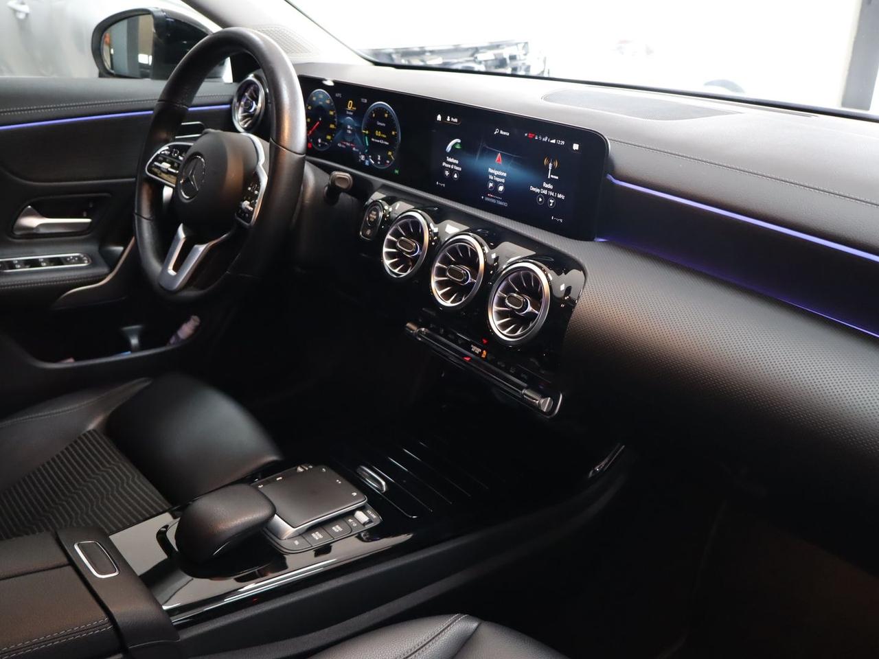 Mercedes-Benz CLA 200 Sport Night Edition C #10210