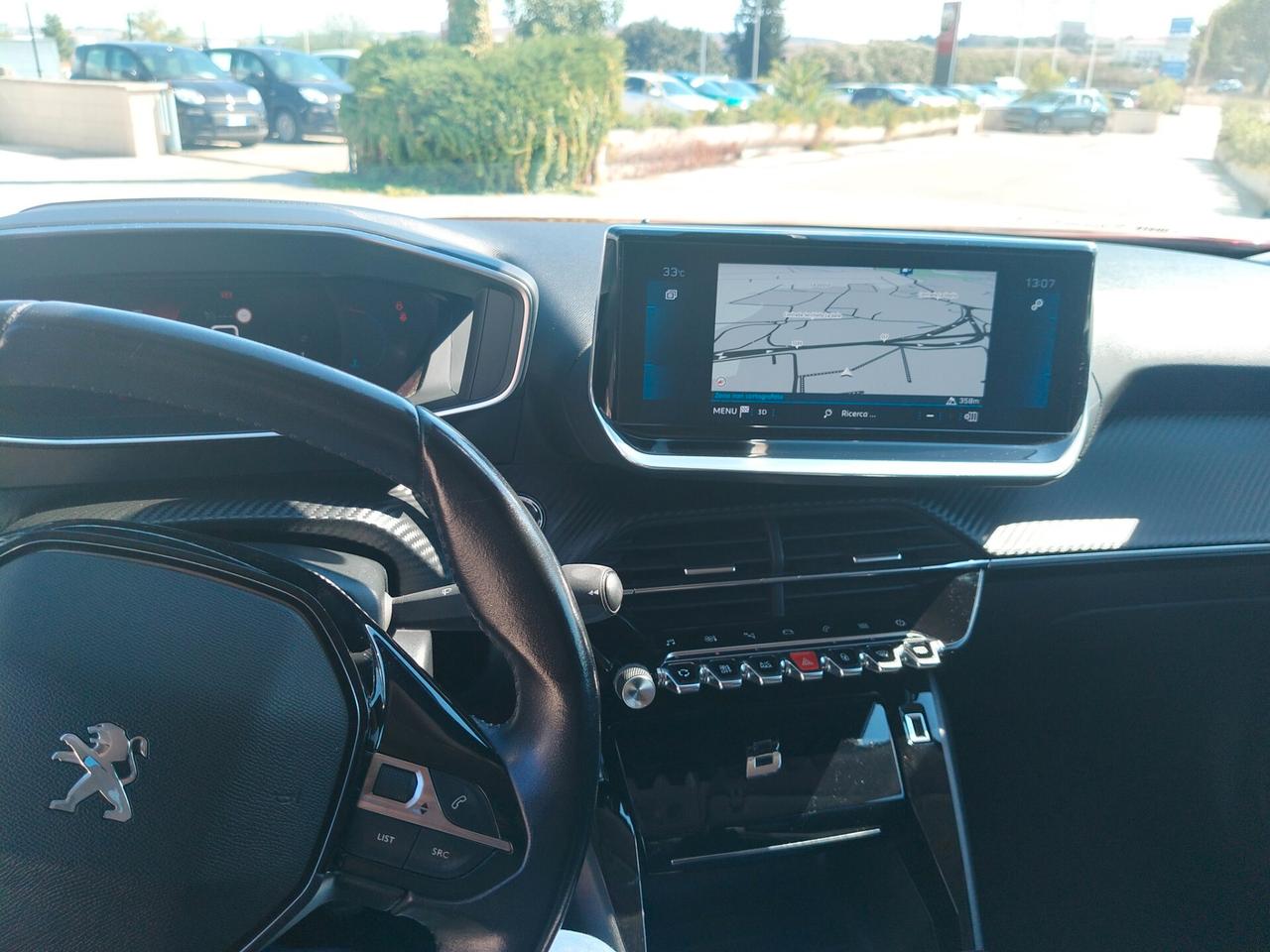 Peugeot 2008 PureTech 100 S&S Allure