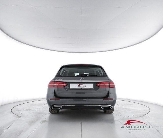MERCEDES-BENZ E 220 220 d Auto Business Sport - PER OPERATORI DEL SETT