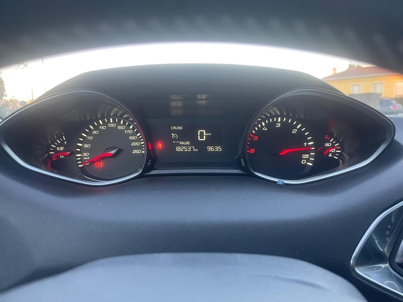 Peugeot 308 BlueHDi 120 S&S SW GT Line GANCIO TRAINO