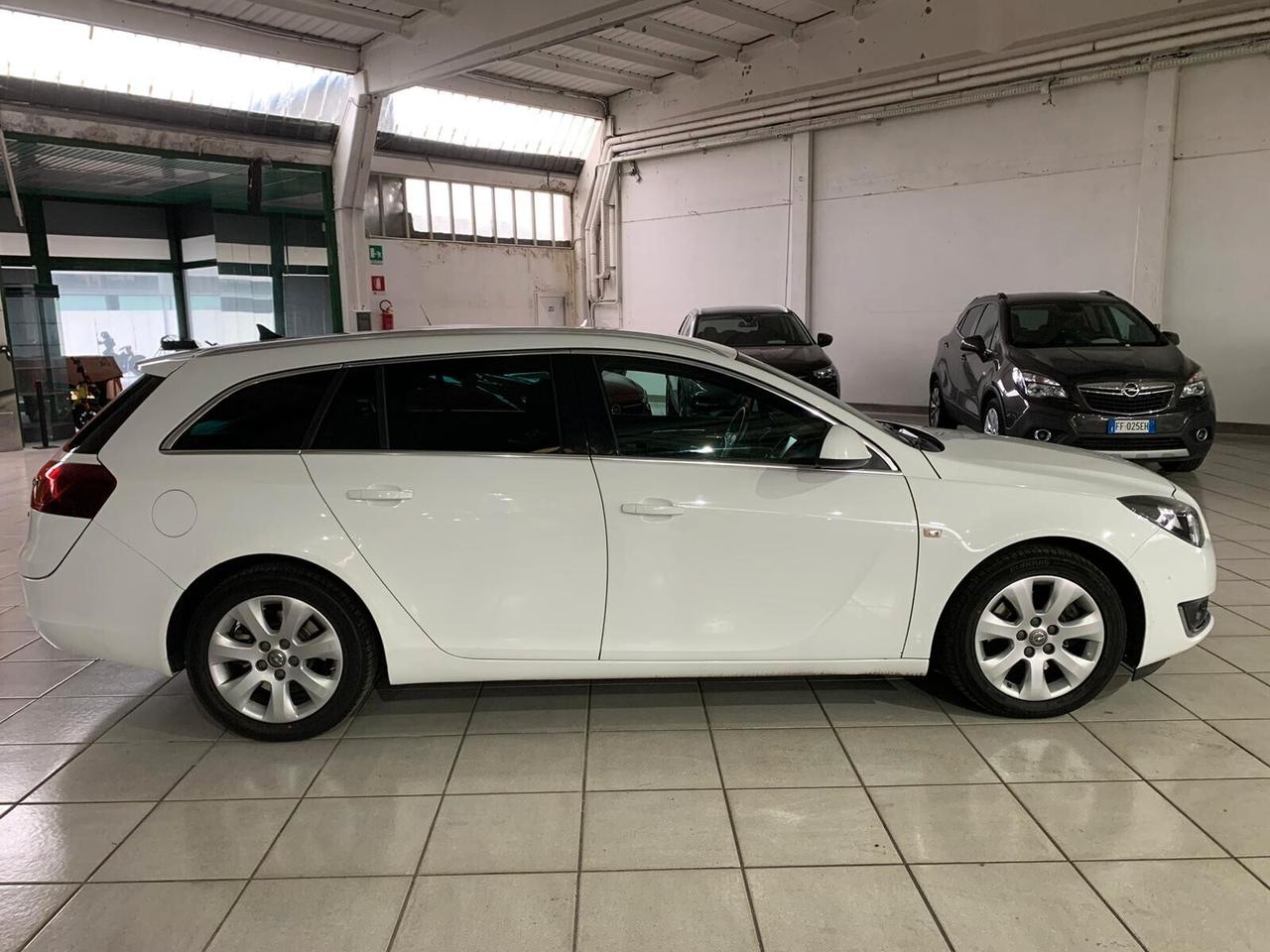 Opel Insignia 2.0 CDTI 140CV Ecopower 104gr. Sports Tourer Cosmo Business