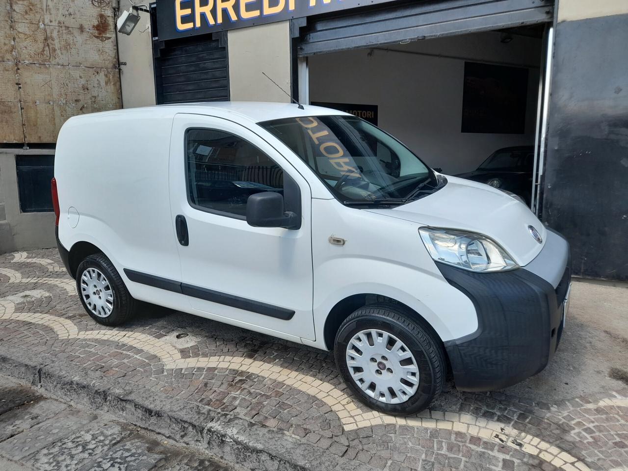 FURGONE BENZ/METANO