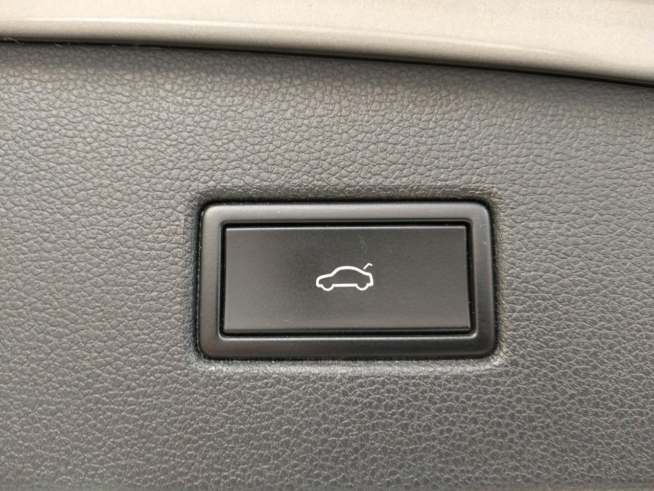 Volkswagen Tiguan 2.0 tdi Advanced R-Line Exterior Pack 150cv dsg