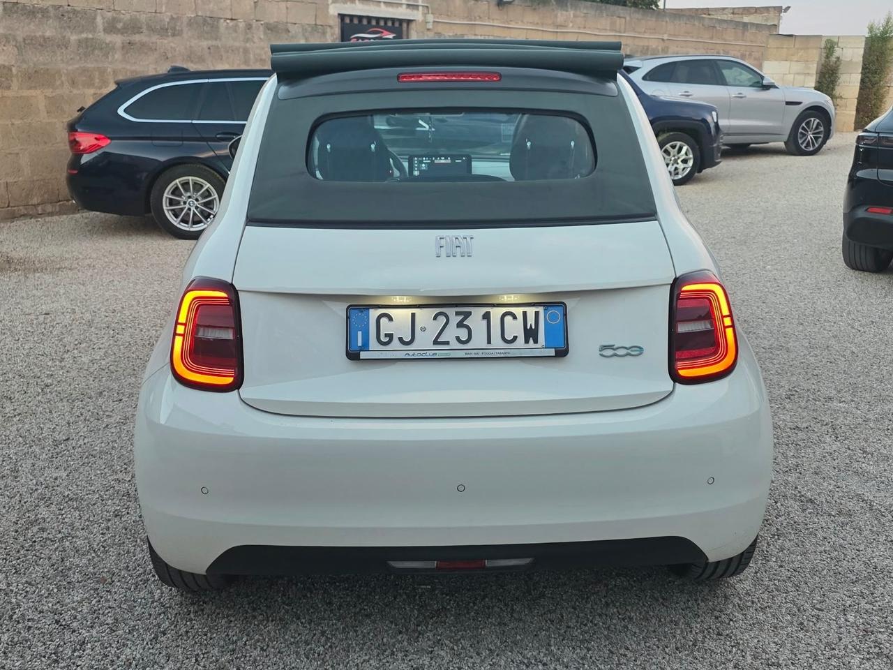 Fiat 500 500e Cabrio 42 kWh Icon