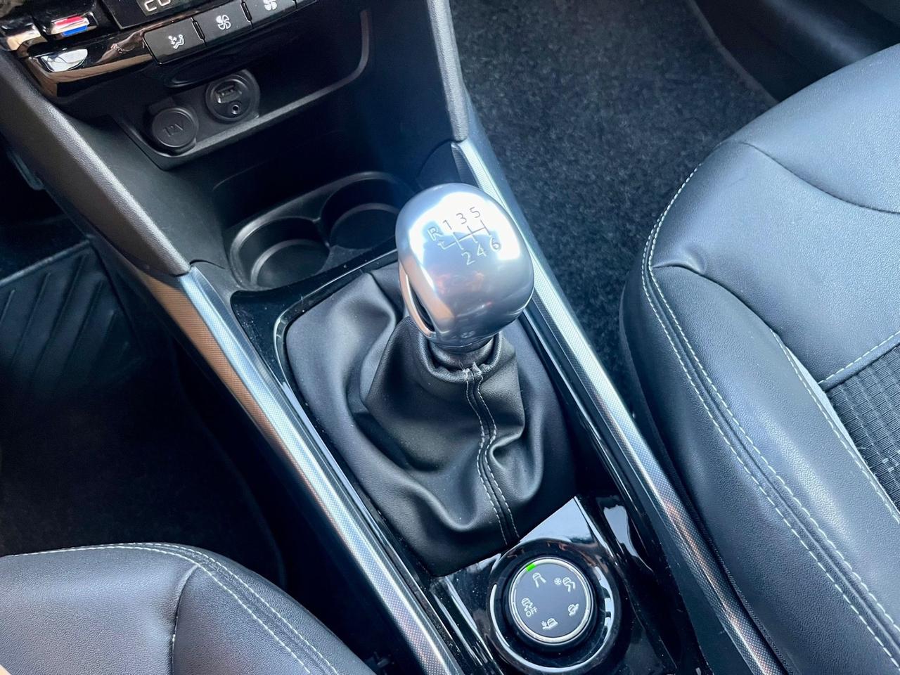 Peugeot 2008 1.6 e-HDi 2014 141.000km perfetta