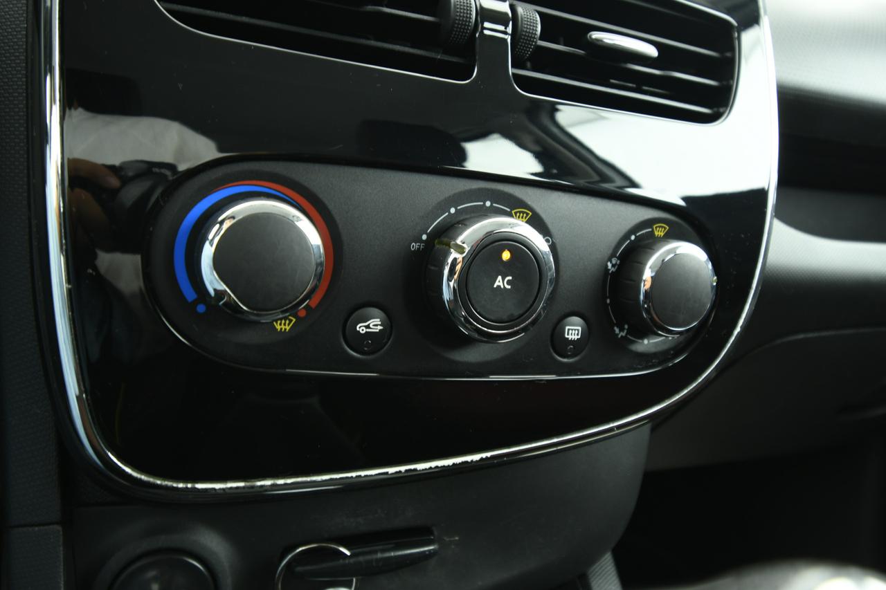 RENAULT Clio Sporter 1.5 dci Live 75cv X COMMERCANTI NEOPATENTATI+BLUETOOTH