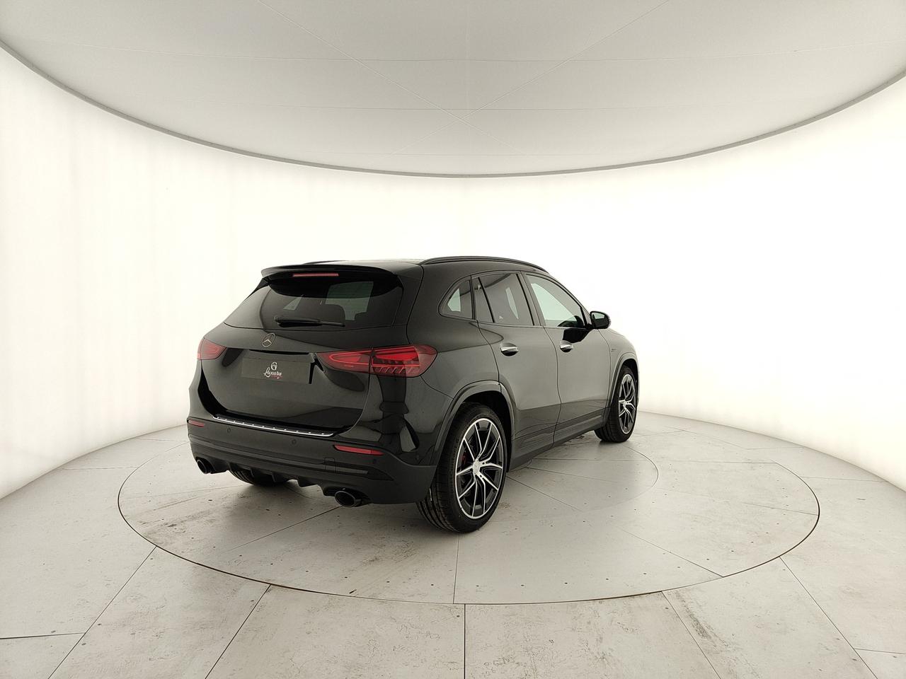 Mercedes-Benz Mercedes-AMG GLA 35 4MATIC