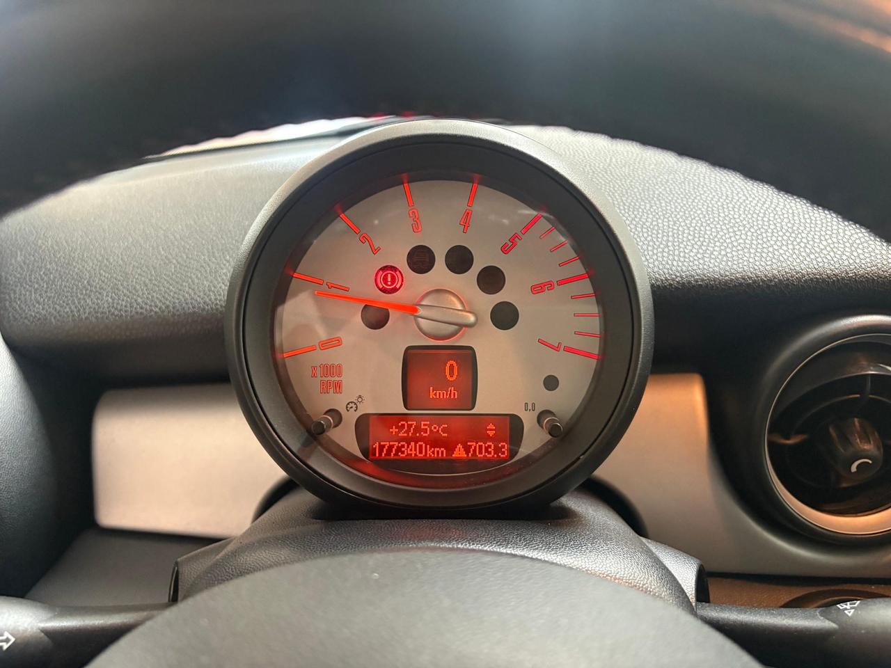 Mini Mini Cabrio 1.6 Cooper D 112cv