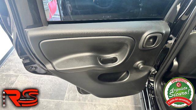 FIAT Panda 1.0 FireFly S&S Hybrid Pandina