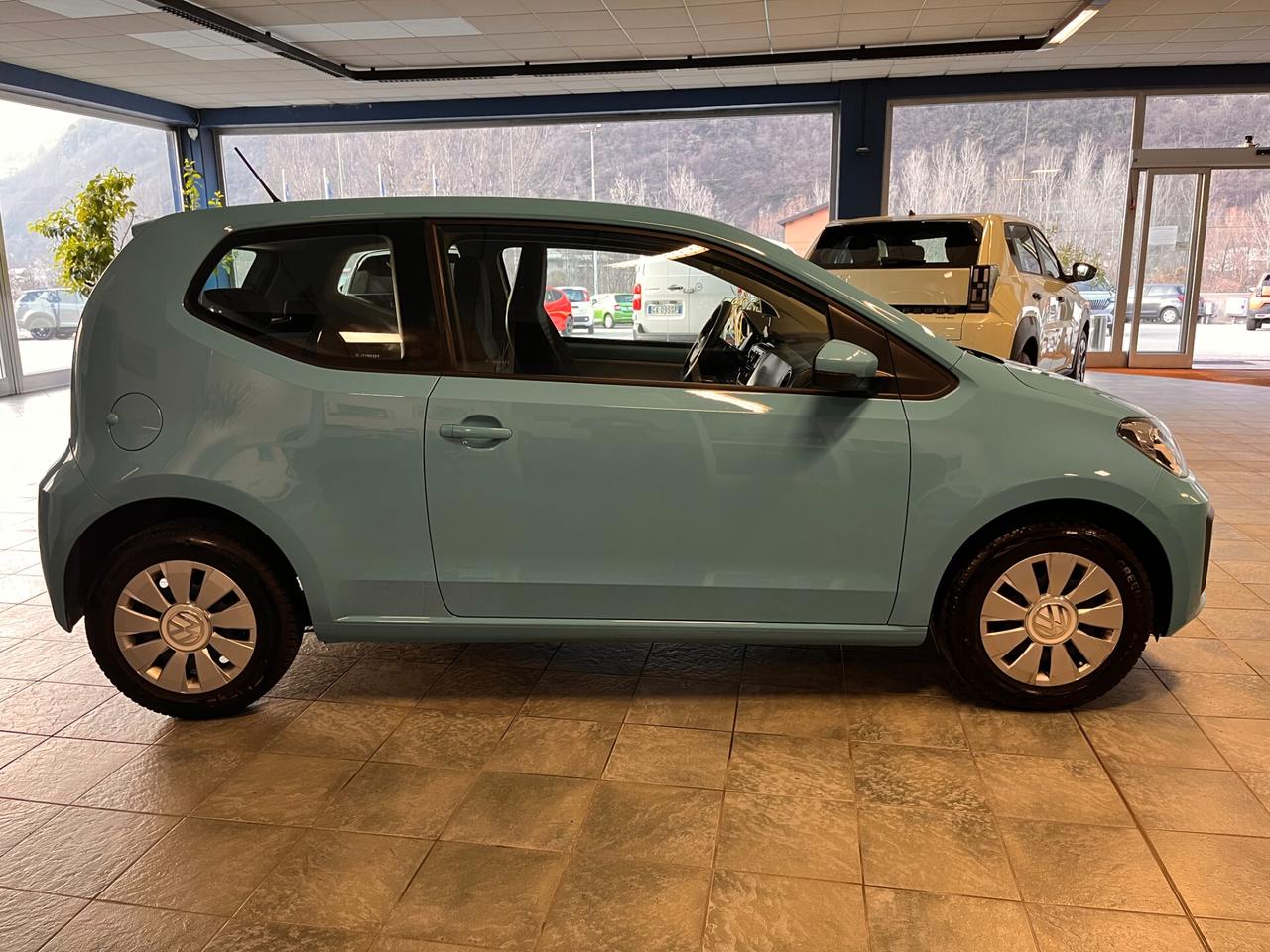 Volkswagen up! 1.0 75 CV 3p. move