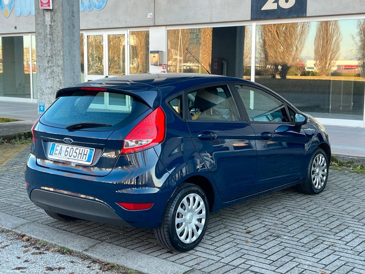 Ford Fiesta 1.4 5 porte Bz.- GPL Titanium