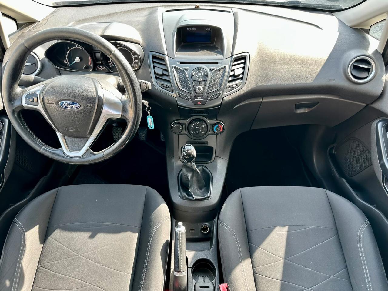 Ford Fiesta 1.5 TDCi 5 porte