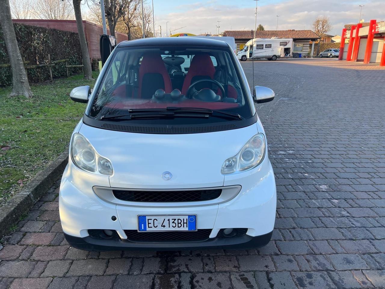 Smart ForTwo 1.0 BENZ 2010
