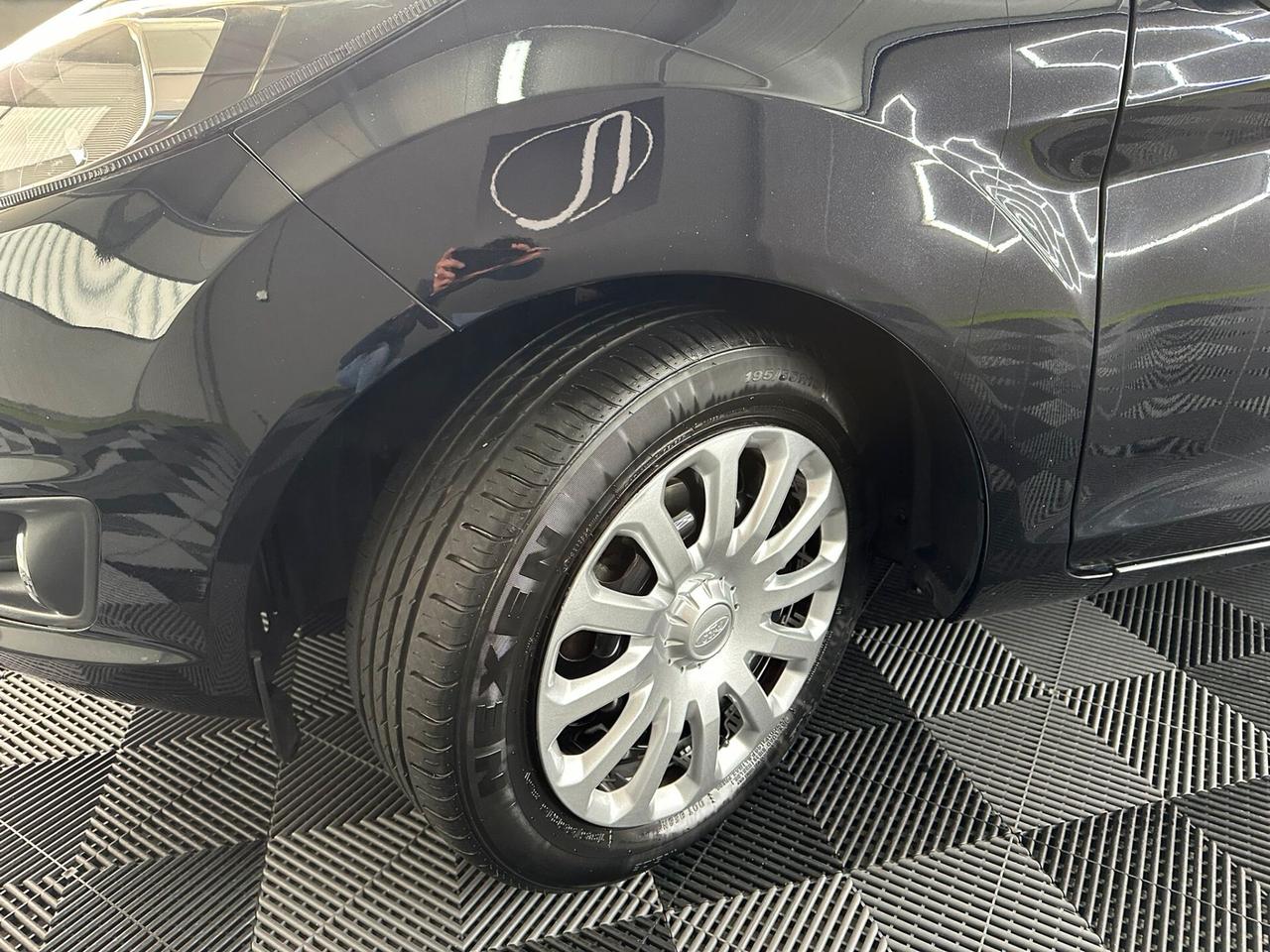 Ford Fiesta 1.5 TDCi 75CV 5 porte Titanium