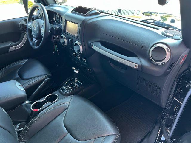 JEEP Wrangler 2.8 CRD DPF Sahara Auto E6