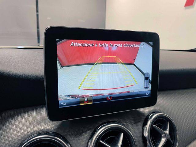 MERCEDES-BENZ GLA 220 PREMIUM 4MATIC AUTO