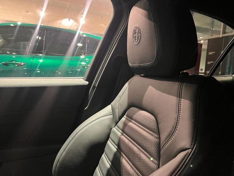 Alfa Romeo Giulia 2.2 t Veloce Q4 210cv auto