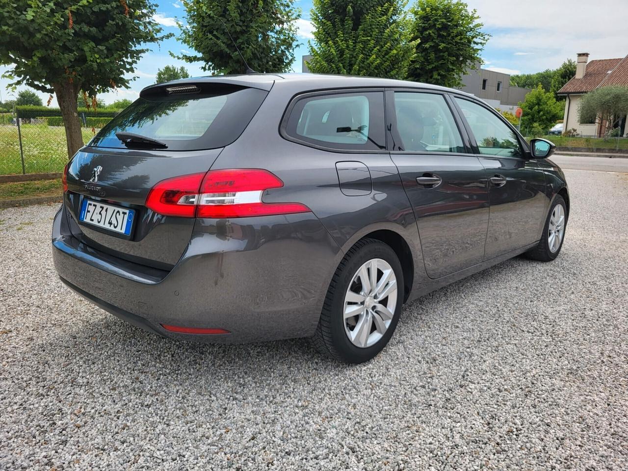 Peugeot 308 BlueHDi 130 S&S EAT8 SW Business
