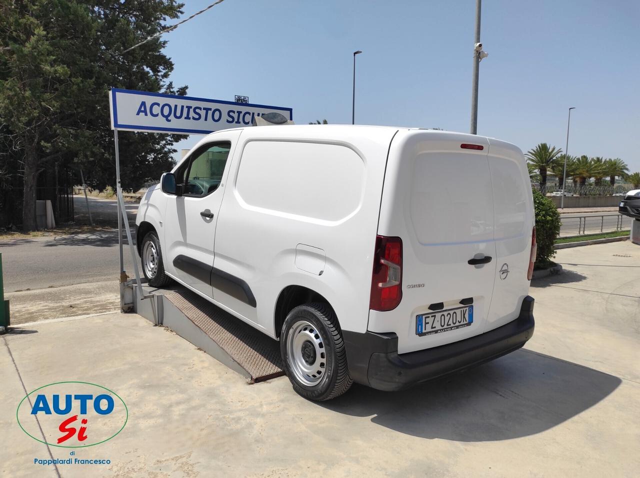 Opel Combo 1.5 Diesel - 100cv 3 POSTI AUTOCARRO