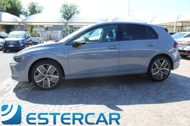 VOLKSWAGEN Golf 8.5 1.5 TSI eHybrid DSG Edition Plus