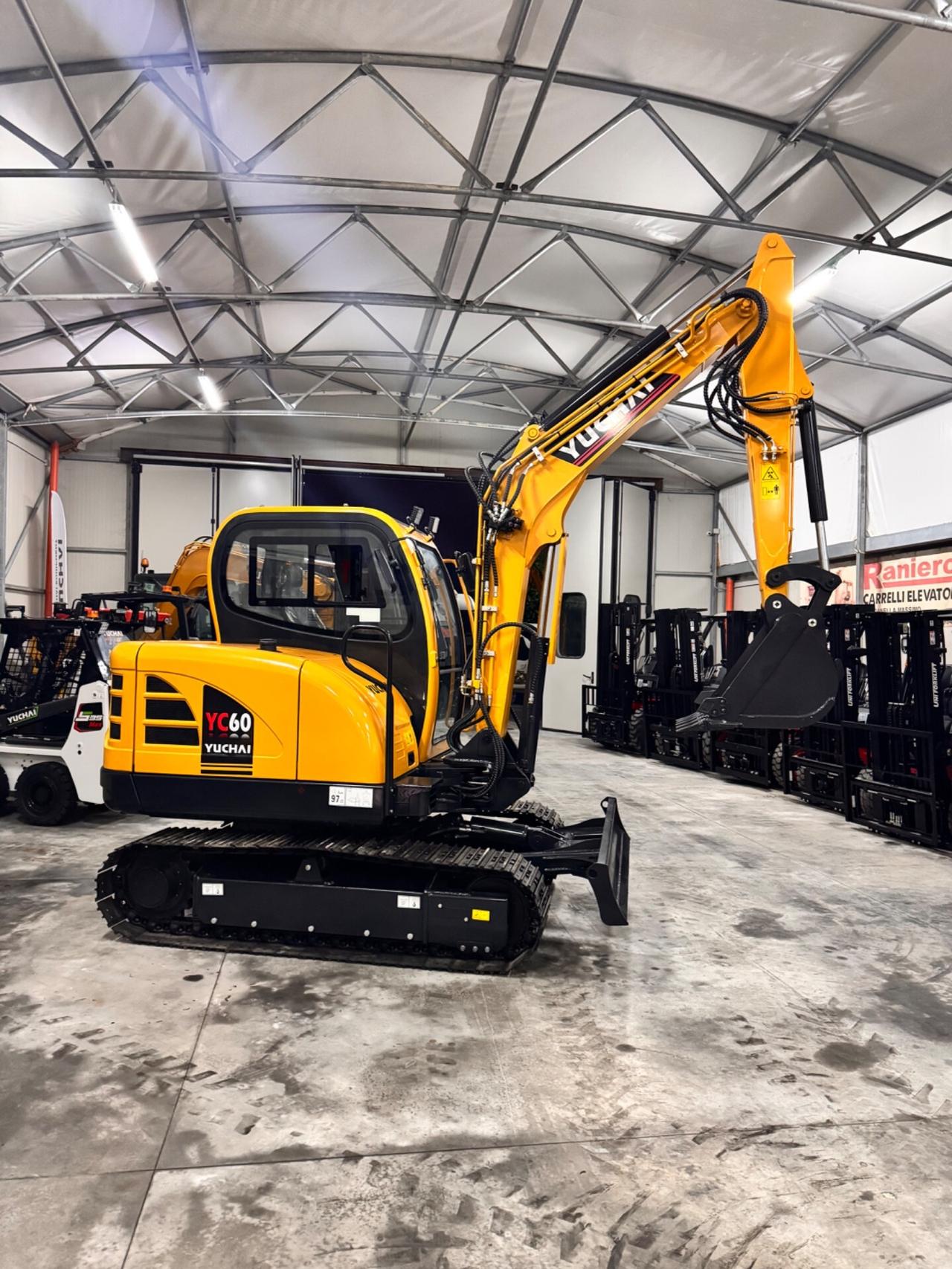 Miniescavatore Yuchai YC60 nuovo