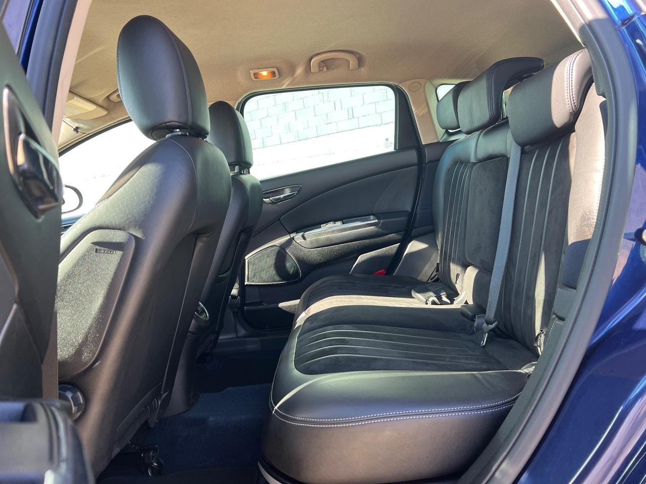 Lancia Delta 1.6 MJT 120cv Platino - 2013