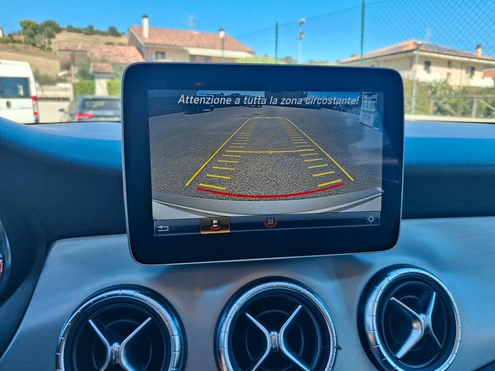 Mercedes CLA 220 d Automatica AMG - 2019